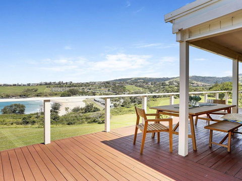 Beachview - Walking Track Straight Down To The Beach - Mackay Tourism 0