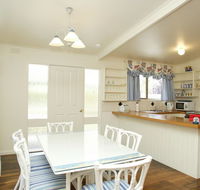 Beachwalk Cottage - Mackay Tourism