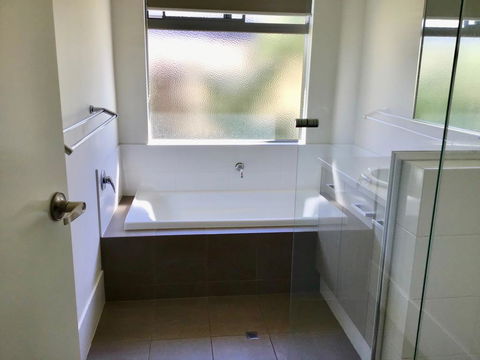 Beachwood House - Broadwater - Mackay Tourism 3