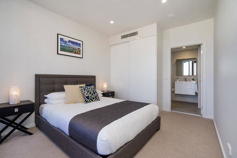 Beau Monde Apartments Newcastle - The Herald - Mackay Tourism 2