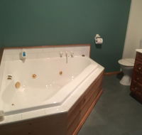 Beaumaris Beach Guest House - Mackay Tourism