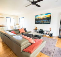 Beautiful Modern Luxury - Mackay Tourism
