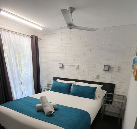 Beerwah Motor Lodge - Mackay Tourism 1