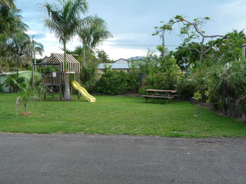 Bel Air Motel - Mackay Tourism 3