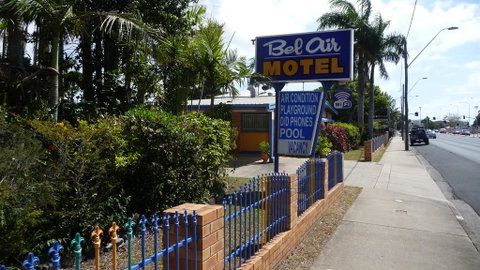Bel Air Motel - Mackay Tourism 2