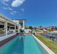 Belle Of Broadbeach - Mackay Tourism
