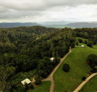 Bellthorpe Stays - Mackay Tourism