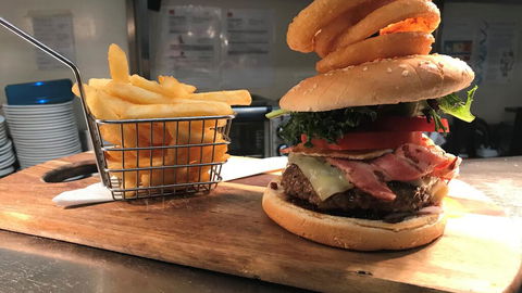 Bellum Hotel - Mackay Tourism 1