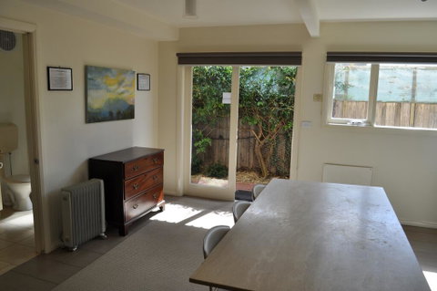 Belton Apartments - The Studio - Mackay Tourism 3