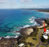 Berrara Cove Beach House - Mackay Tourism