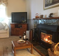 Bessie's Cottage - Mackay Tourism