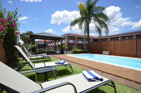 Best Western Bluegum Motel - Mackay Tourism 1