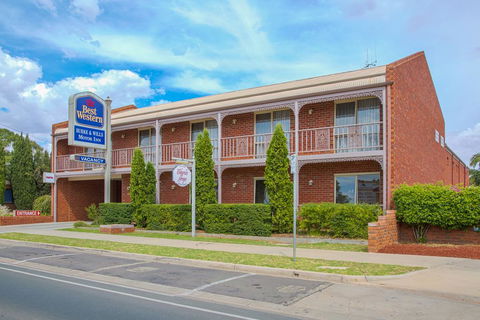 BEST WESTERN Burke And Wills Motor Inn - Mackay Tourism 0