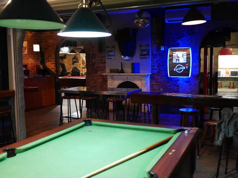 Bev And Mick's International Backpackers At Mcmahon's - Mackay Tourism 2