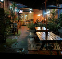 Bev and Mick's International Backpackers at Mcmahon's - Mackay Tourism