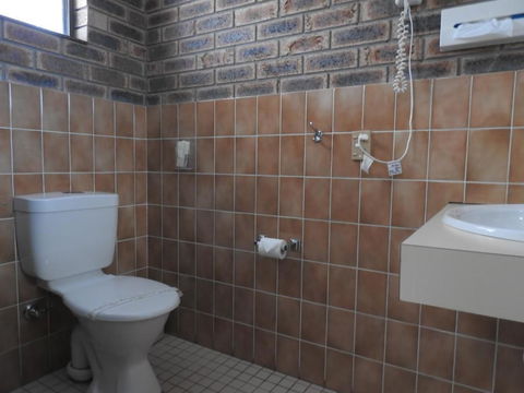 Big Trout Motel - Mackay Tourism 2