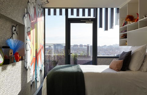 Birdcage Penthouse Luxury Melbourne Ultra Modern Industrial Chic - Mackay Tourism 2