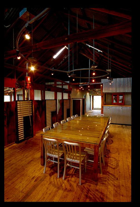 Black Sheep Inn - Mackay Tourism 3