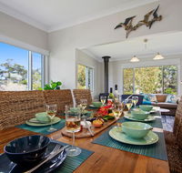 Blue Waters Cottage - 120m to Jervis Bay - Mackay Tourism