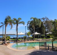 Bluewater Executive Villa in Raffertys Resort - Mackay Tourism