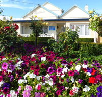 Boathouse Bunbury Bed  Breakfast - Mackay Tourism