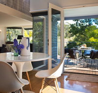 Boatshed Villa Green Door - Mackay Tourism