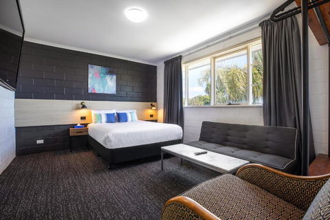 The Mulgrave Motel - Mackay Tourism 3
