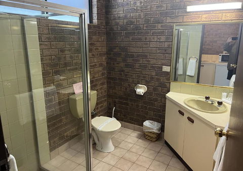Tocumwal Early Settlers Motel - Mackay Tourism 1