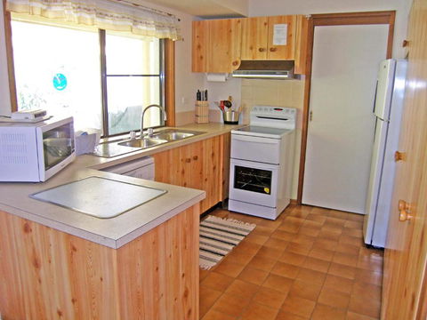 WARR4C - Home Away - Mackay Tourism 1