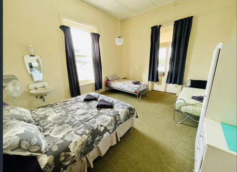Wilmington Hotel - Mackay Tourism 0