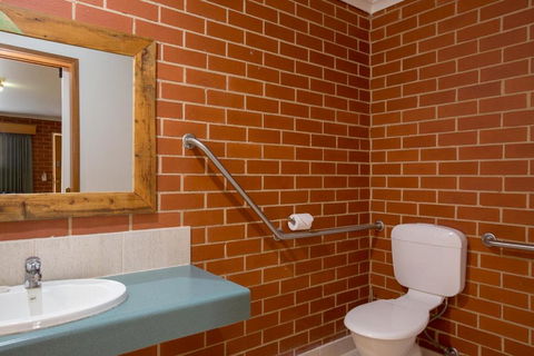 Yackandandah Central - Mackay Tourism 2