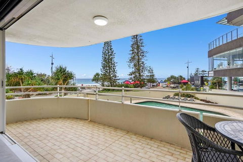 Zenith 2Bd Absolute Beachfront Surfers Paradise - Mackay Tourism 3