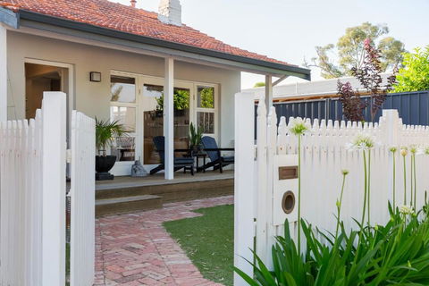 Guildford Cottage By Swan Bnb Management - Mackay Tourism 0