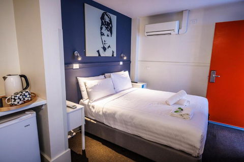 YHA Melbourne Central - Mackay Tourism 1