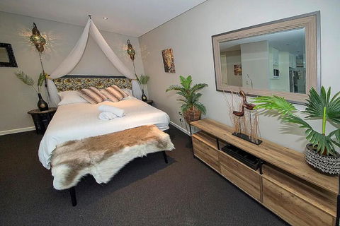ZANZIBAR FANTASTIC 1 Bedroom APARTMENT - Mackay Tourism 0