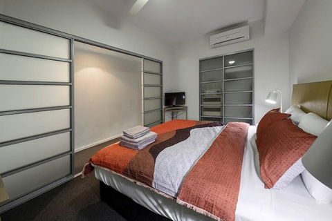ZEN CITY & SEA Executive 1-BR Suite In Darwin CBD - Mackay Tourism 3