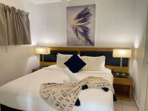 ZEN OCEAN BLISS - Cozy 2-BR/2-BA Sea View Retreat - Mackay Tourism 1