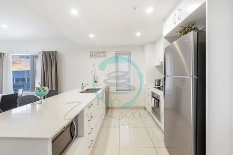 ZEN OCEAN BLISS - Cozy 2-BR/2-BA Sea View Retreat - Mackay Tourism 2