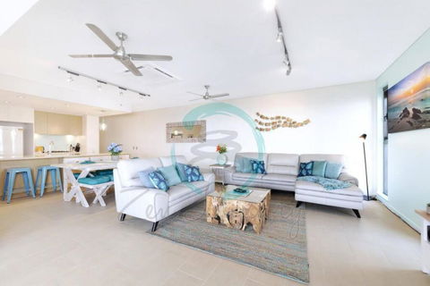 ZEN POINT PENTHOUSE 3-BR Executive W/front Retreat - Mackay Tourism 3
