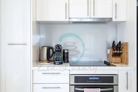 ZEN SUNSHINE - COZY 2-BR/2-BA OCEAN VIEW RETREAT - Mackay Tourism 1