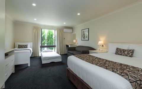 Zig Zag Motel & Apartments - Mackay Tourism 2