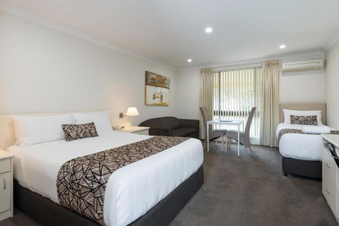 Zig Zag Motel & Apartments - Mackay Tourism 0