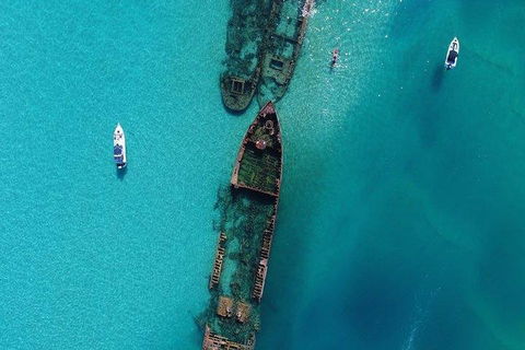 Cruise In Moreton Bay Marine Park And Moreton Island - Mackay Tourism 1