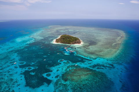 Green Island Fly And Cruise Combo From Cairns - Mackay Tourism 1