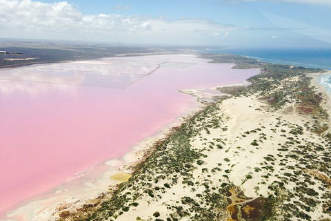 70-minute Pink Lake Scenic Flight - Mackay Tourism 4