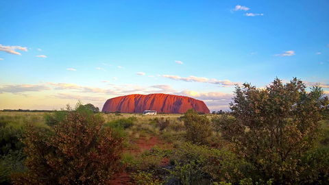 Uluru (Ayers Rock) Sunset Tour - Mackay Tourism 2