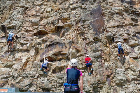 Rock Climbing At The Kangaroo Point Cliffs In Brisbane - Mackay Tourism 2