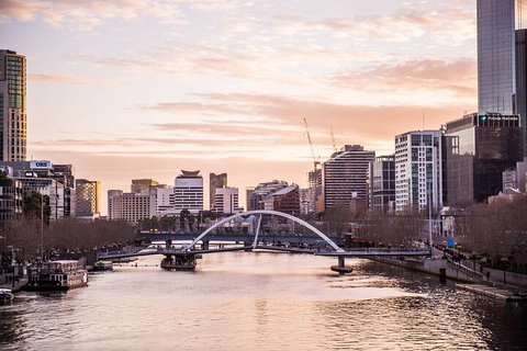 Summer Twilight Cruise On The Yarra River - Mackay Tourism 2