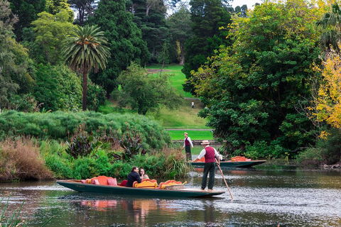 See Melbourne With A Local: Private & Personalized - Mackay Tourism 2