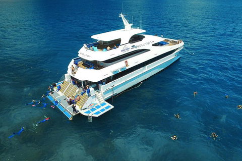 Cruise Out And Cruise Return, Plus 10 Minute Scenic Flight - Mackay Tourism 2